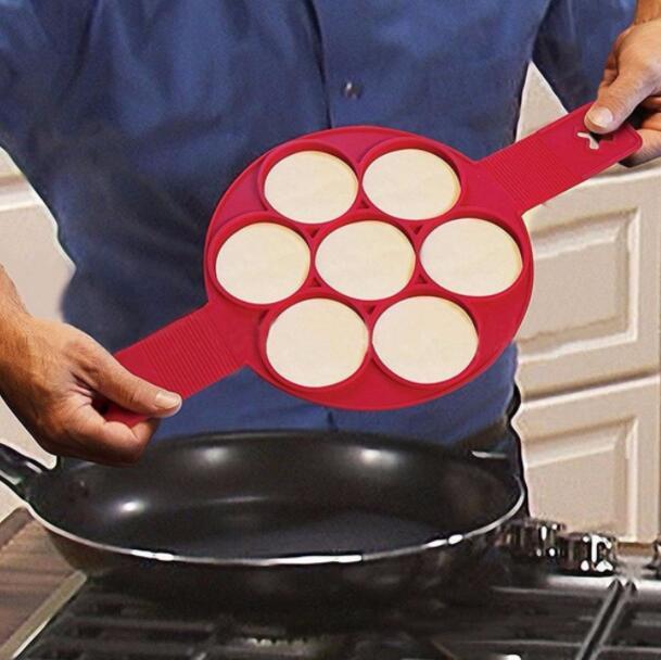 Flip Pancake Mold 🥞 Flip n' cook